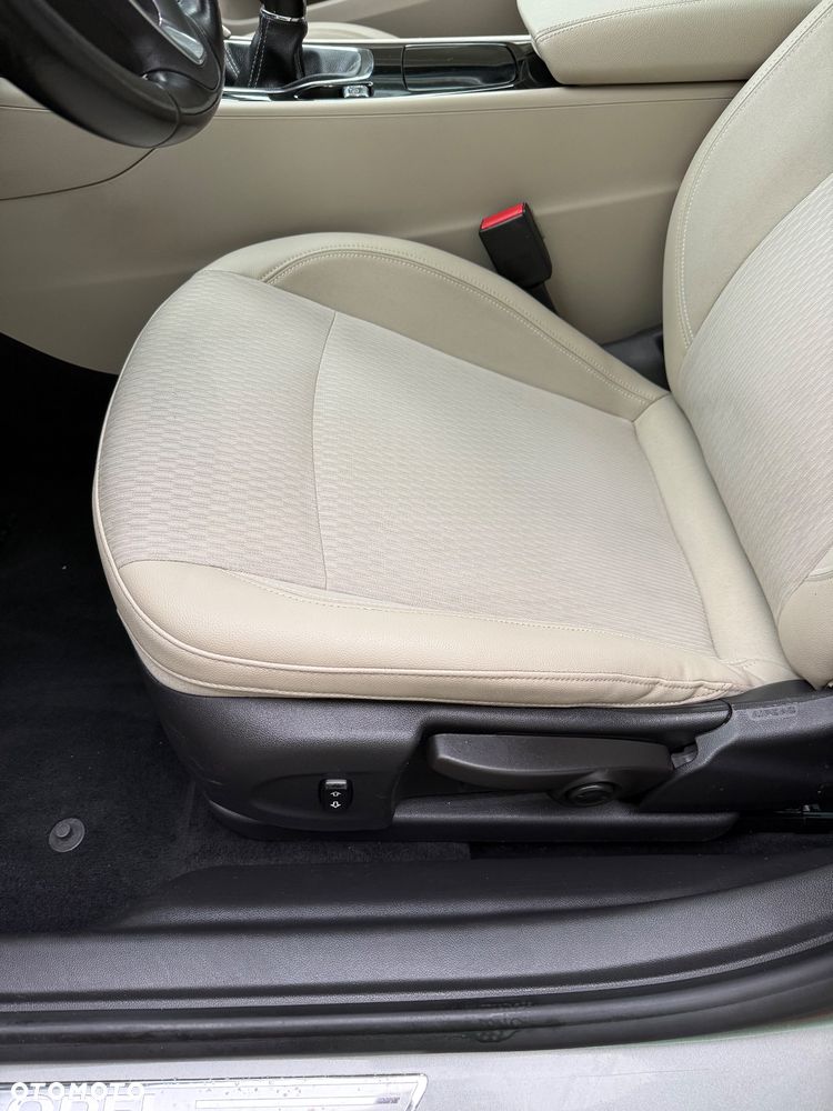Opel Insignia - 21