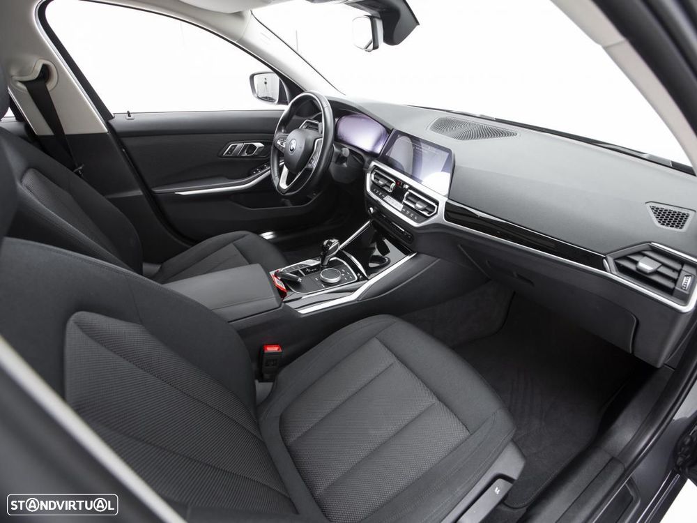 BMW 320 e Auto - 14