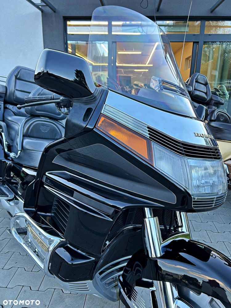 Honda GL - 5