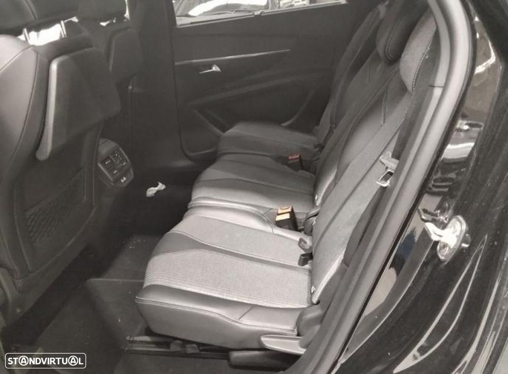 Peugeot 5008 - 4