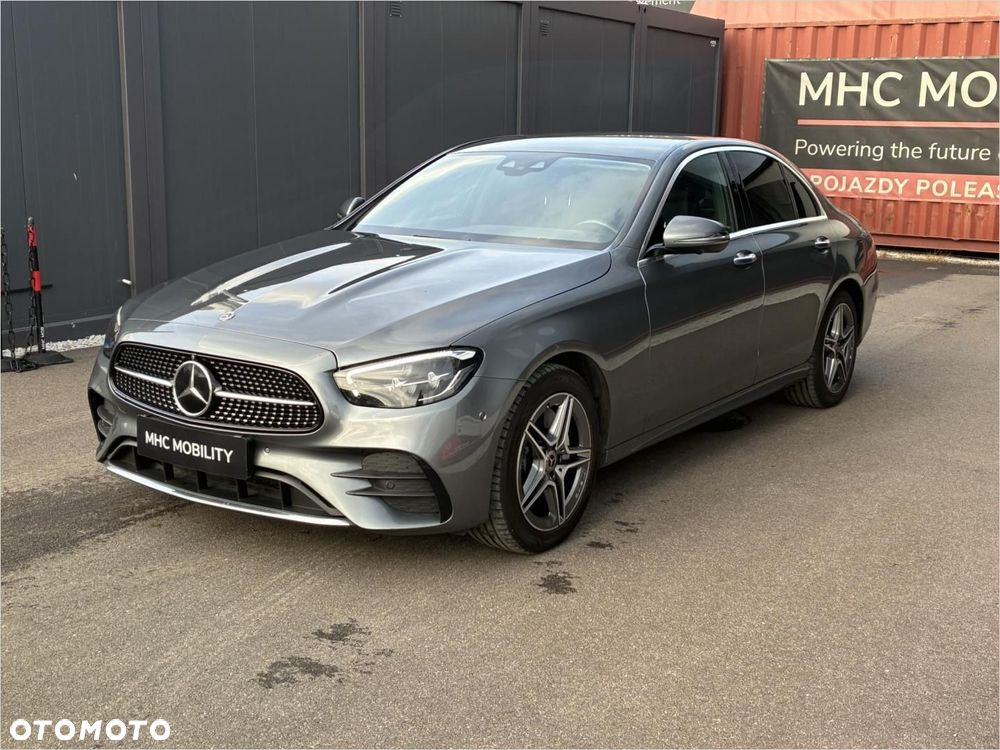 Mercedes-Benz Klasa E 300 d 4-Matic AMG/Avantgarde - 12