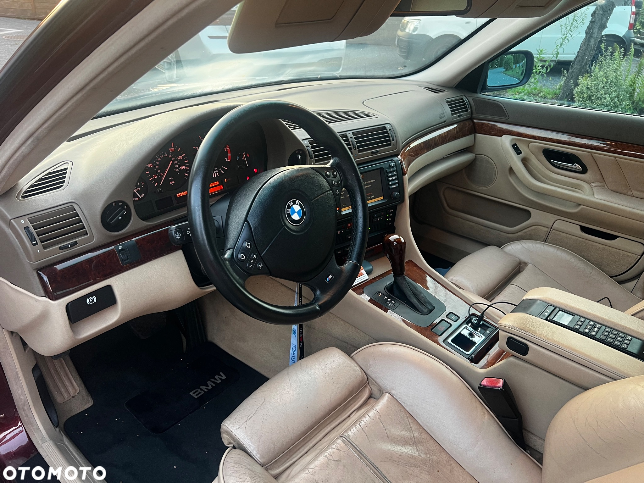 BMW Seria 7 - 15