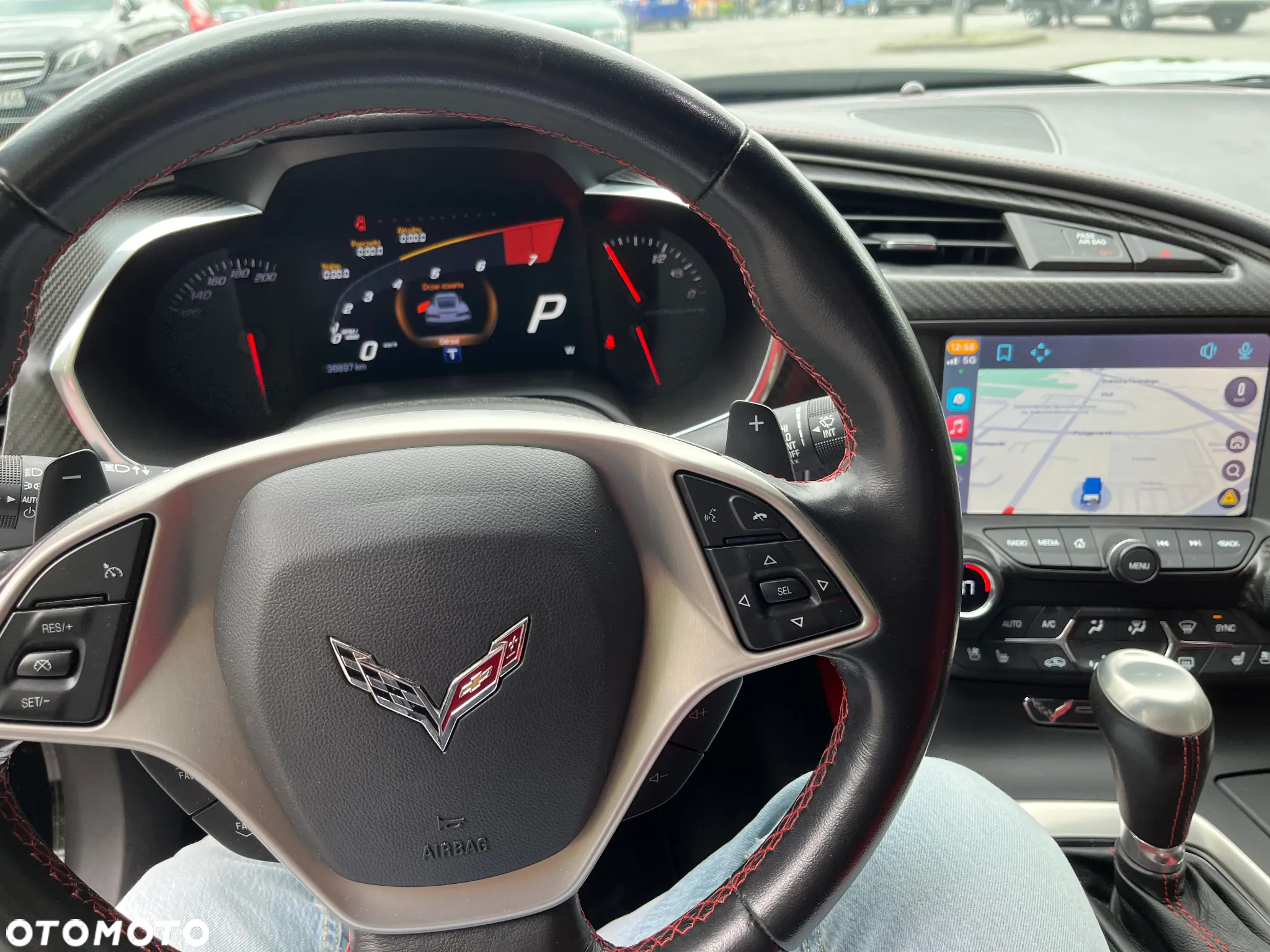 Chevrolet Corvette - 13
