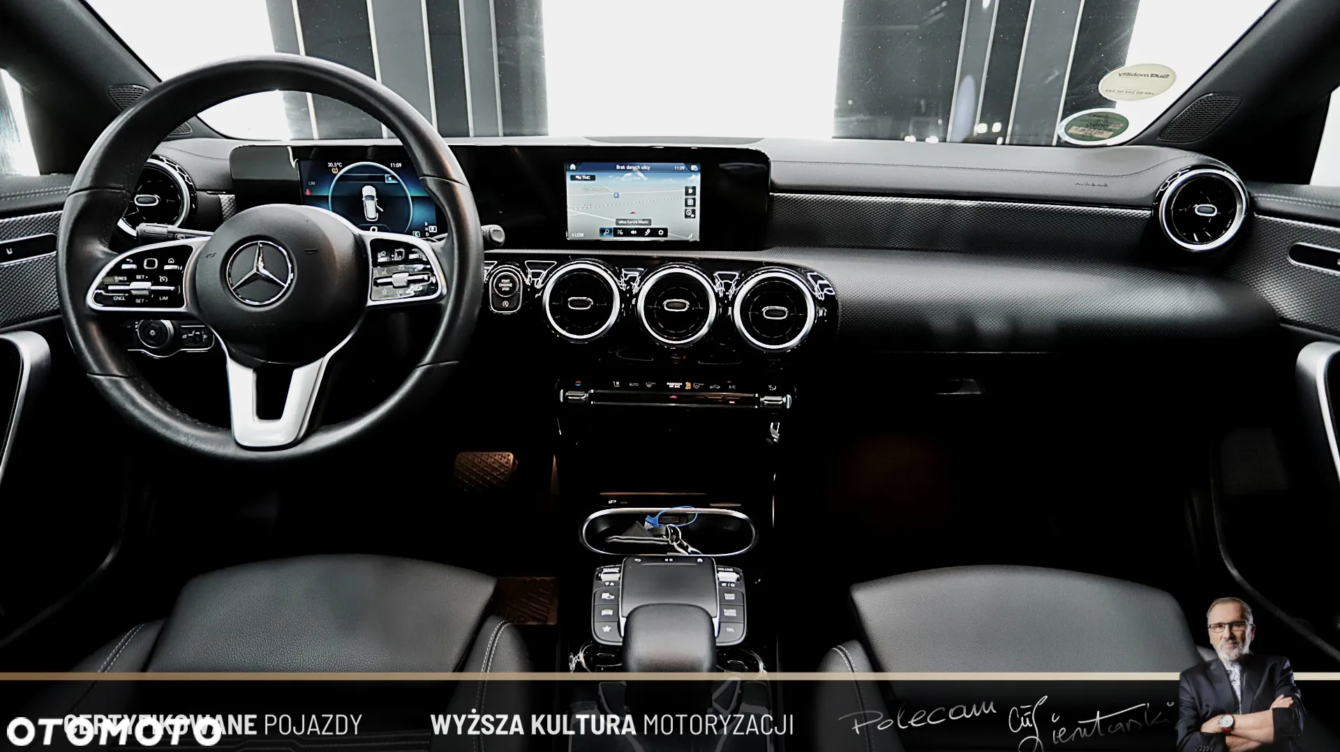 Mercedes-Benz CLA 250 Progressive 7G-DCT - 13