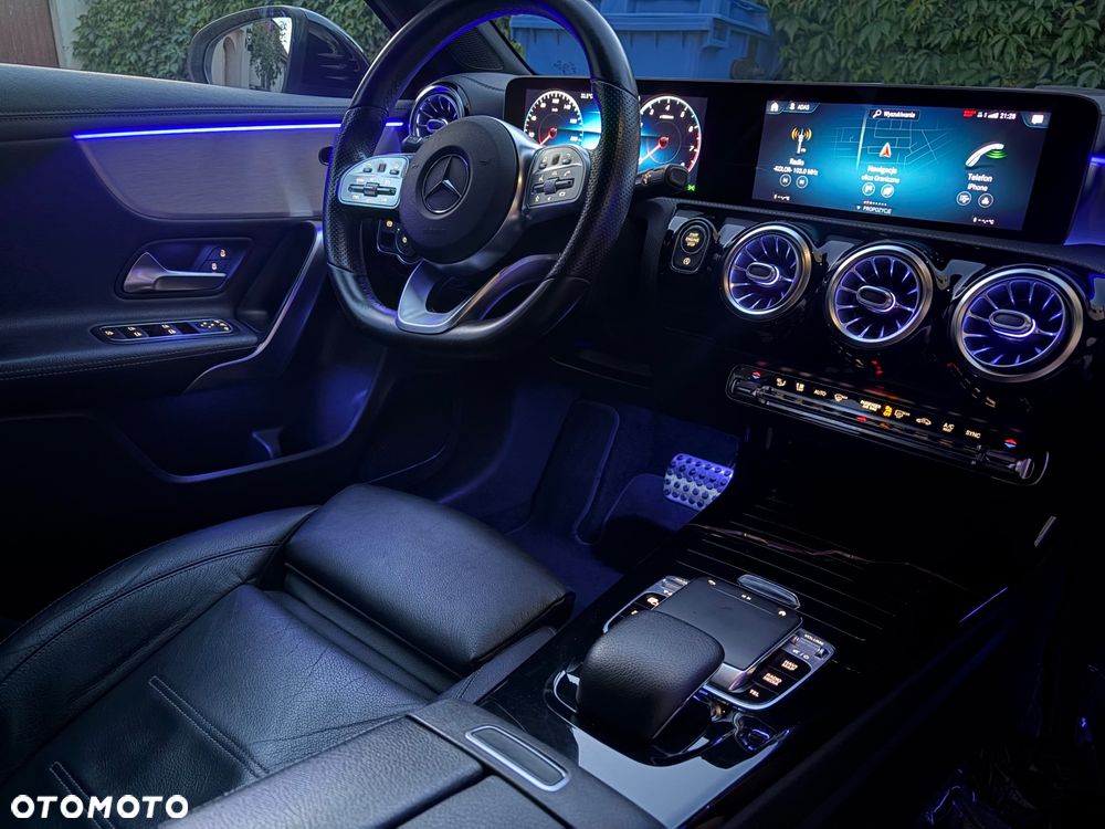 Mercedes-Benz Klasa A 220 4-Matic 7G-DCT - 15