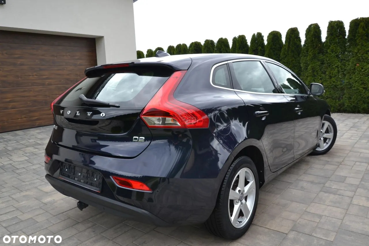 Volvo V40 D2 Drive-E Summum - 3