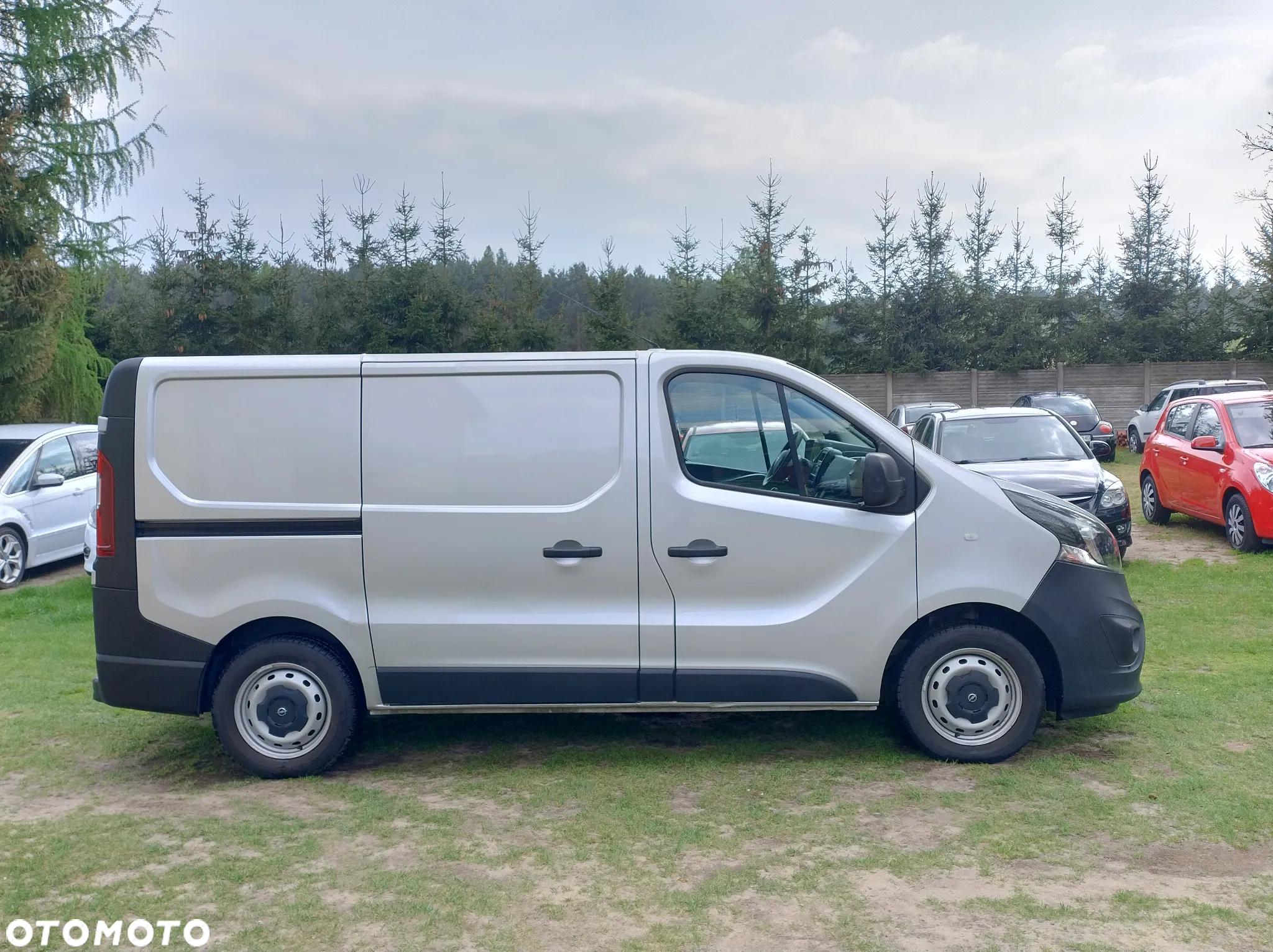 Opel VIVARO - 9