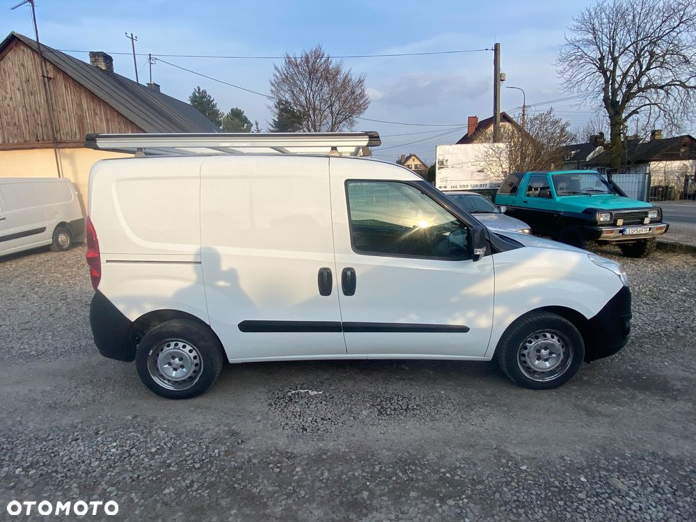 Opel Combo - 4
