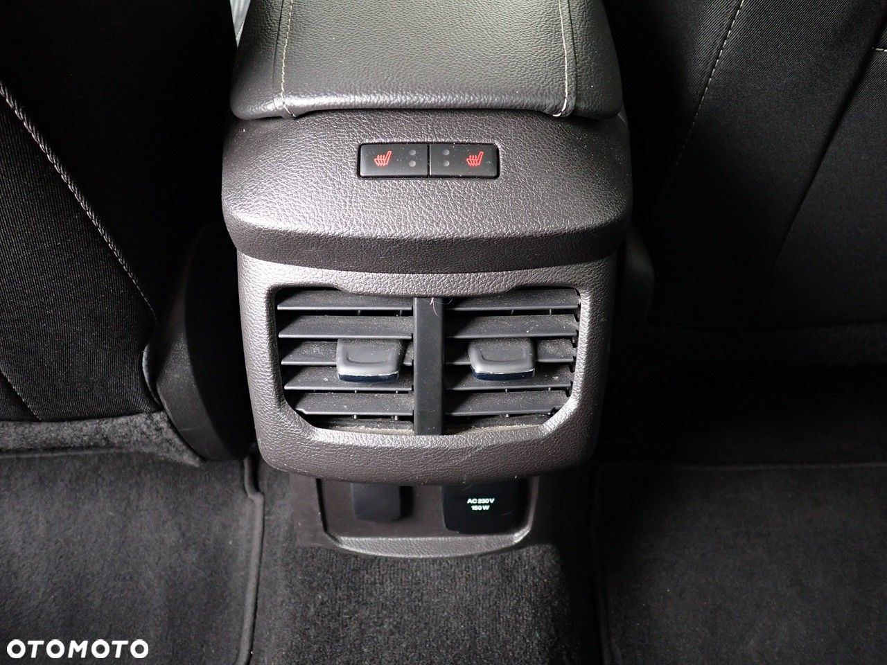 Ford Mondeo - 23