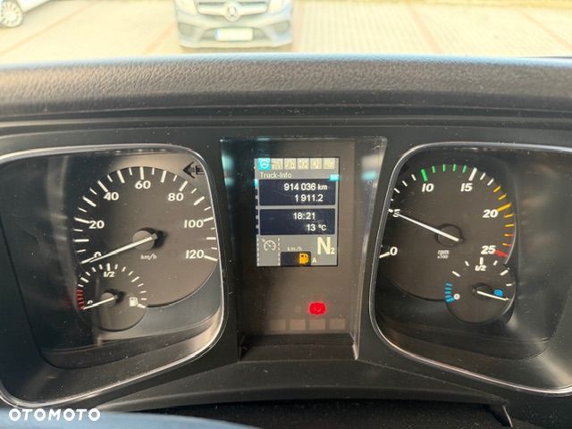 Mercedes-Benz 1845 - 14