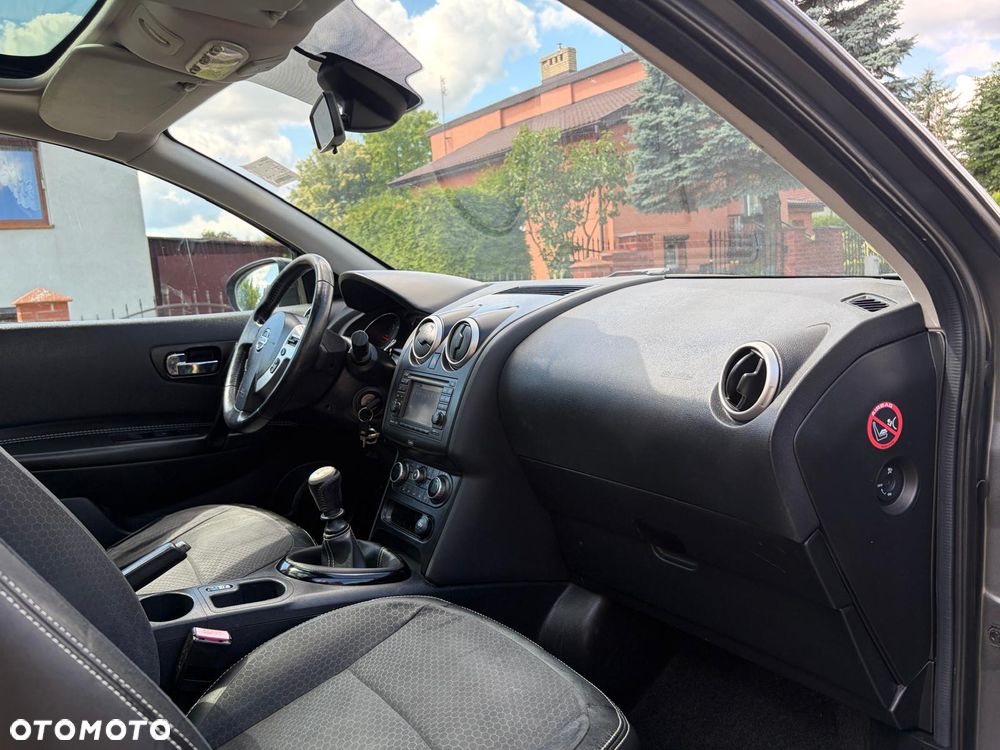 Nissan Qashqai 1.6 dCi DPF Start/Stop tekna - 17