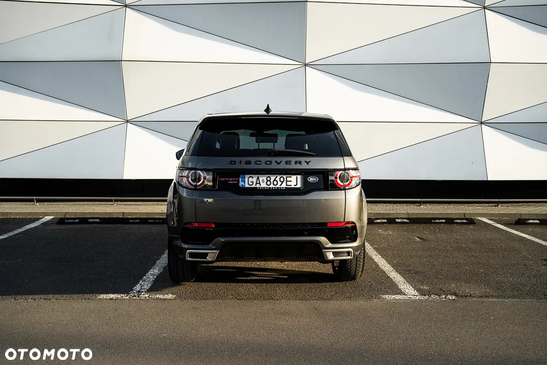 Land Rover Discovery Sport 2.0 Si4 HSE Luxury - 15