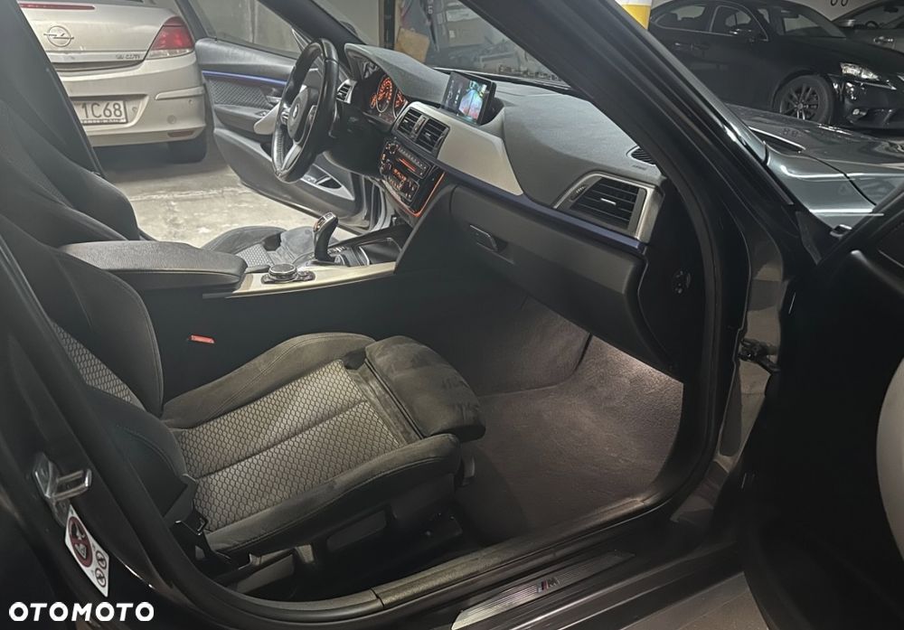 BMW Seria 3 320d - 4
