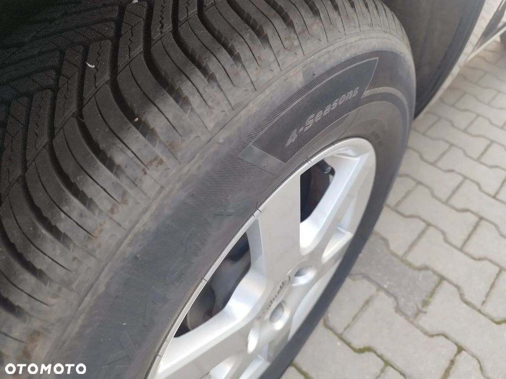 Toyota RAV4 1.8 VVT-i Luna 2WD - 31