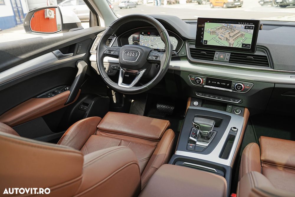 Audi Q5 50 TFSIe quattro S tronic S line business - 21