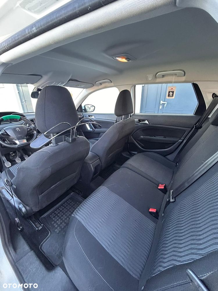 Peugeot 308 1.6 BlueHDi Active S&S - 23