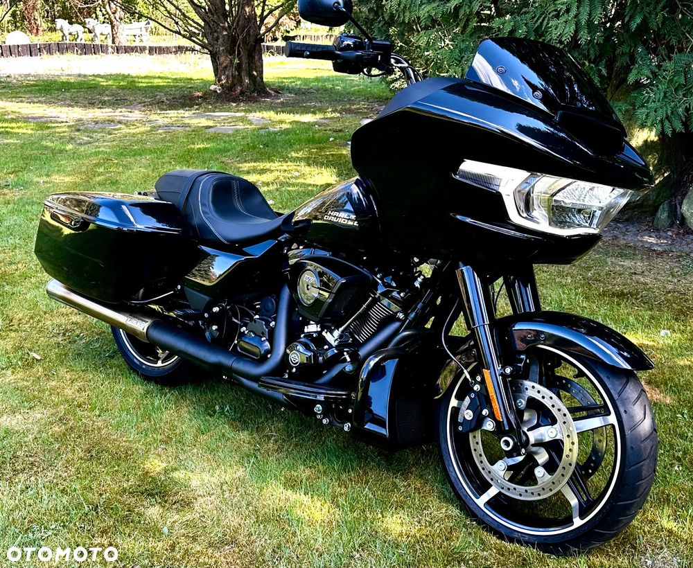 Harley-Davidson Touring Road Glide - 9