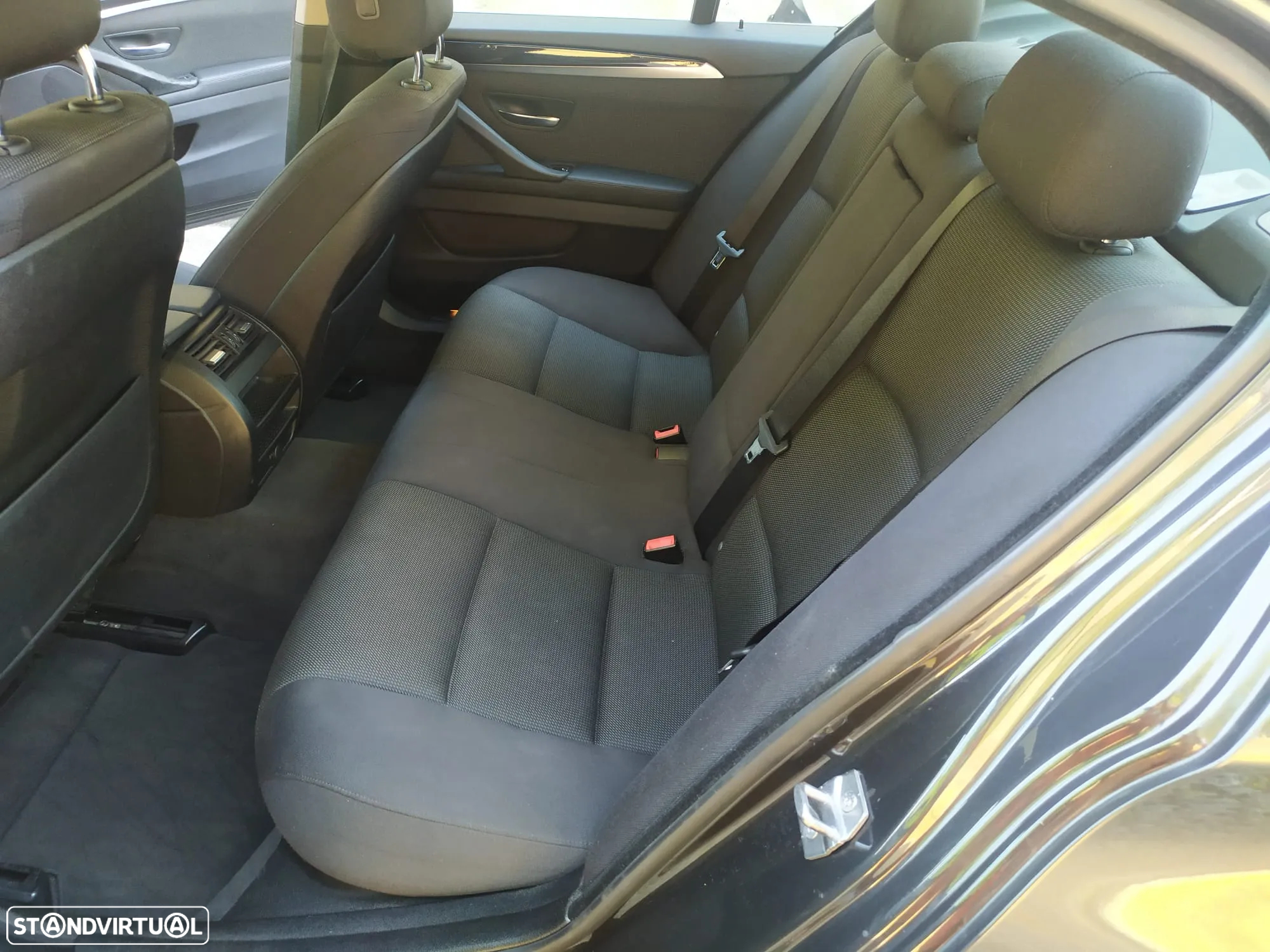 BMW 520 d Line Luxury - 4