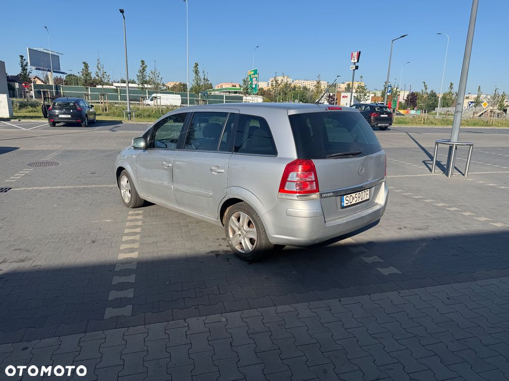 Opel Zafira 1.7 CDTI Cosmo - 6