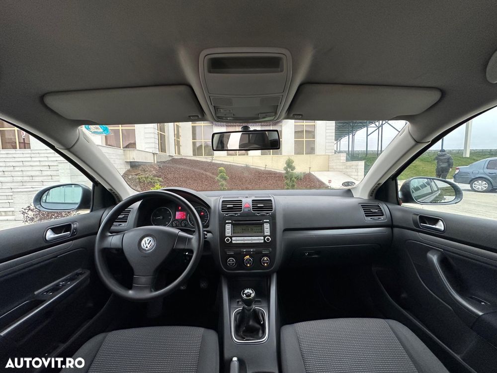 Volkswagen Jetta 1.9 TDI Comfortline - 22