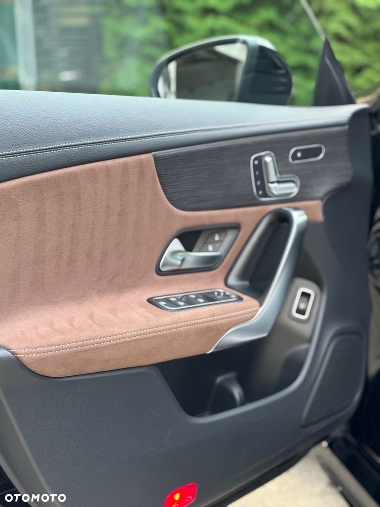 Mercedes-Benz CLA 200 AMG Line 7G-DCT - 6