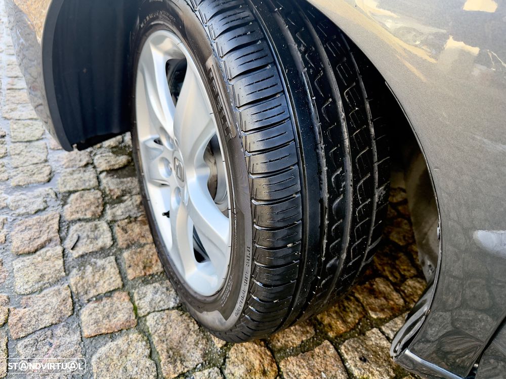 Honda Accord Tourer 2.2 i-DTEC Executive Navi E.Limitada - 20