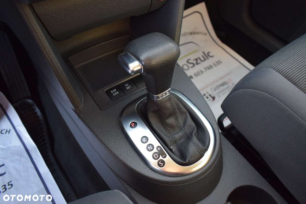 Volkswagen Touran - 29