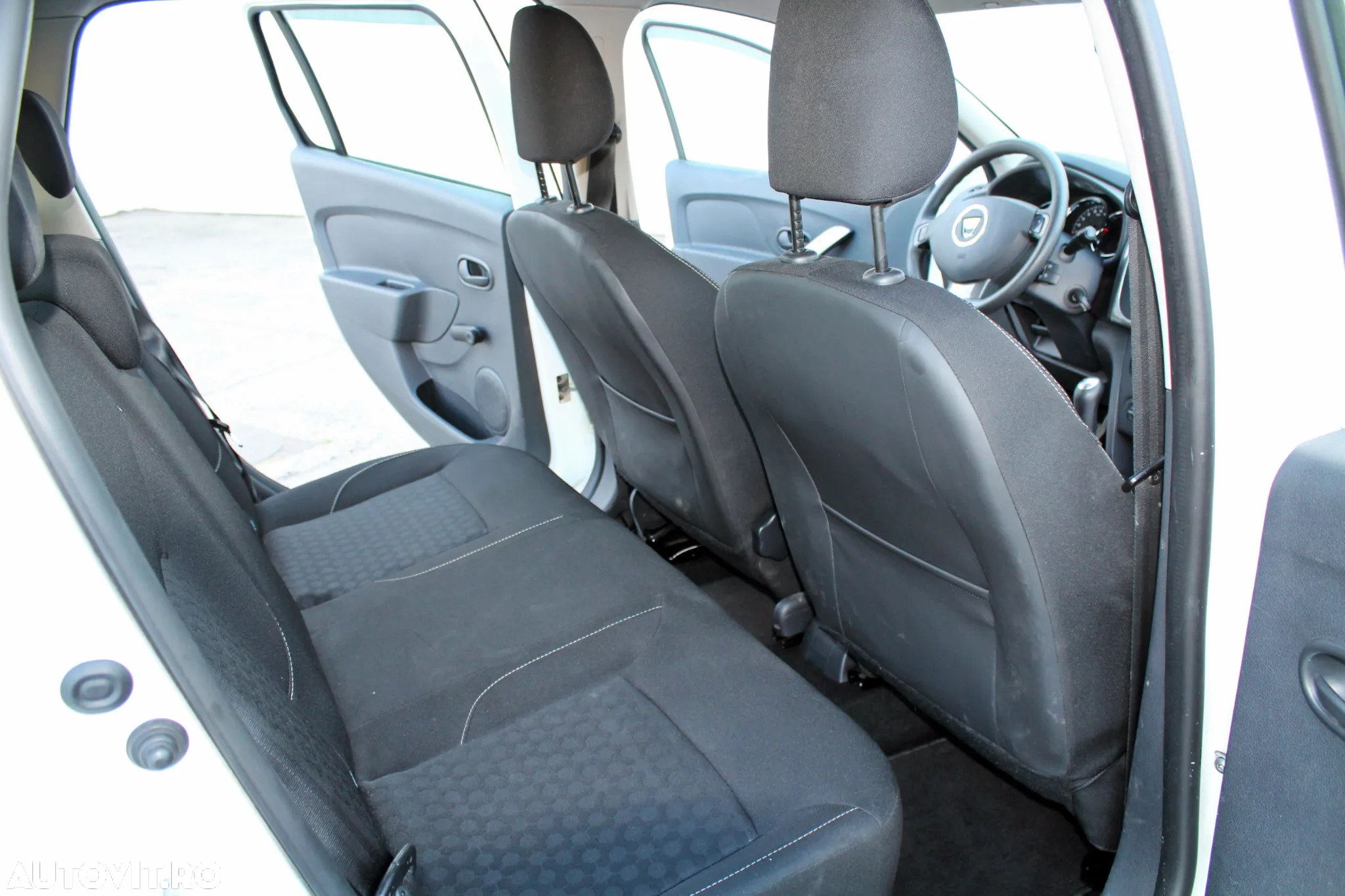 Dacia Logan MCV 0.9 TCe GPL SL PLUS - 11