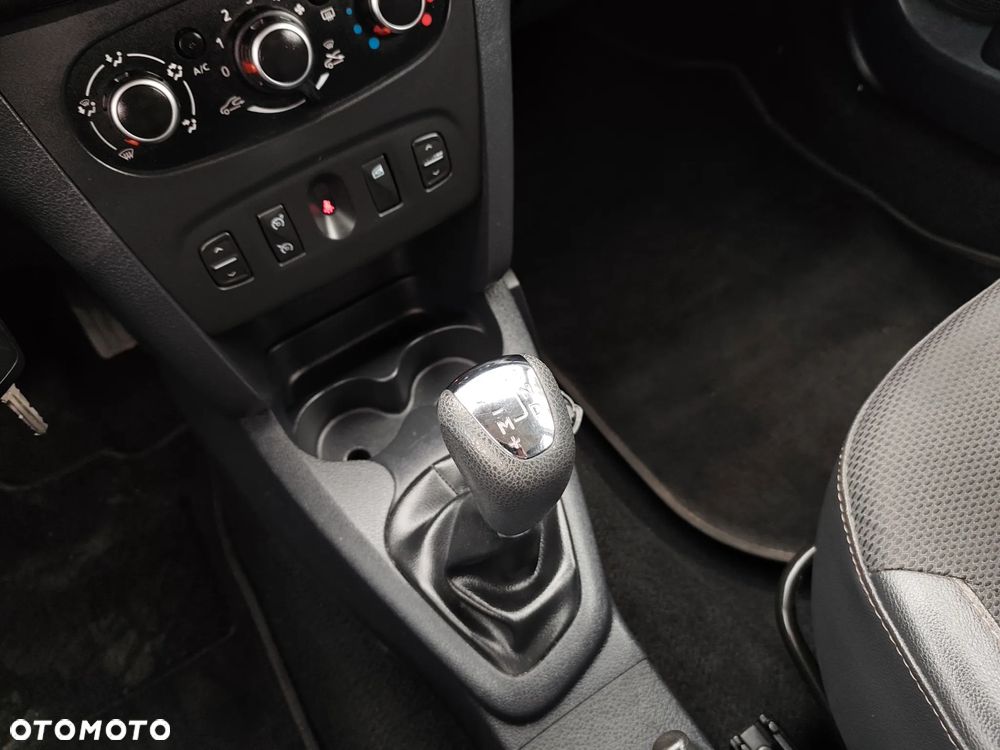 Dacia Sandero dCi 90 S&S Easy-R Comfort - 29