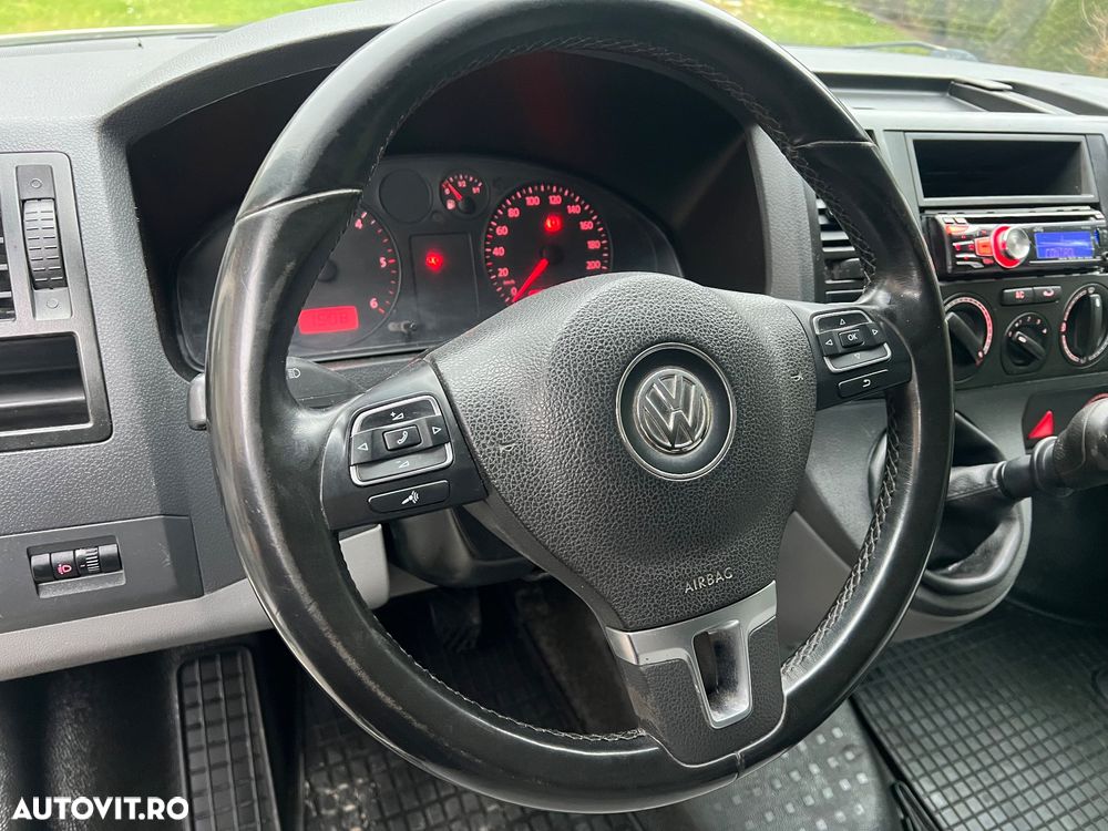 Volkswagen Transporter T5 City - 8