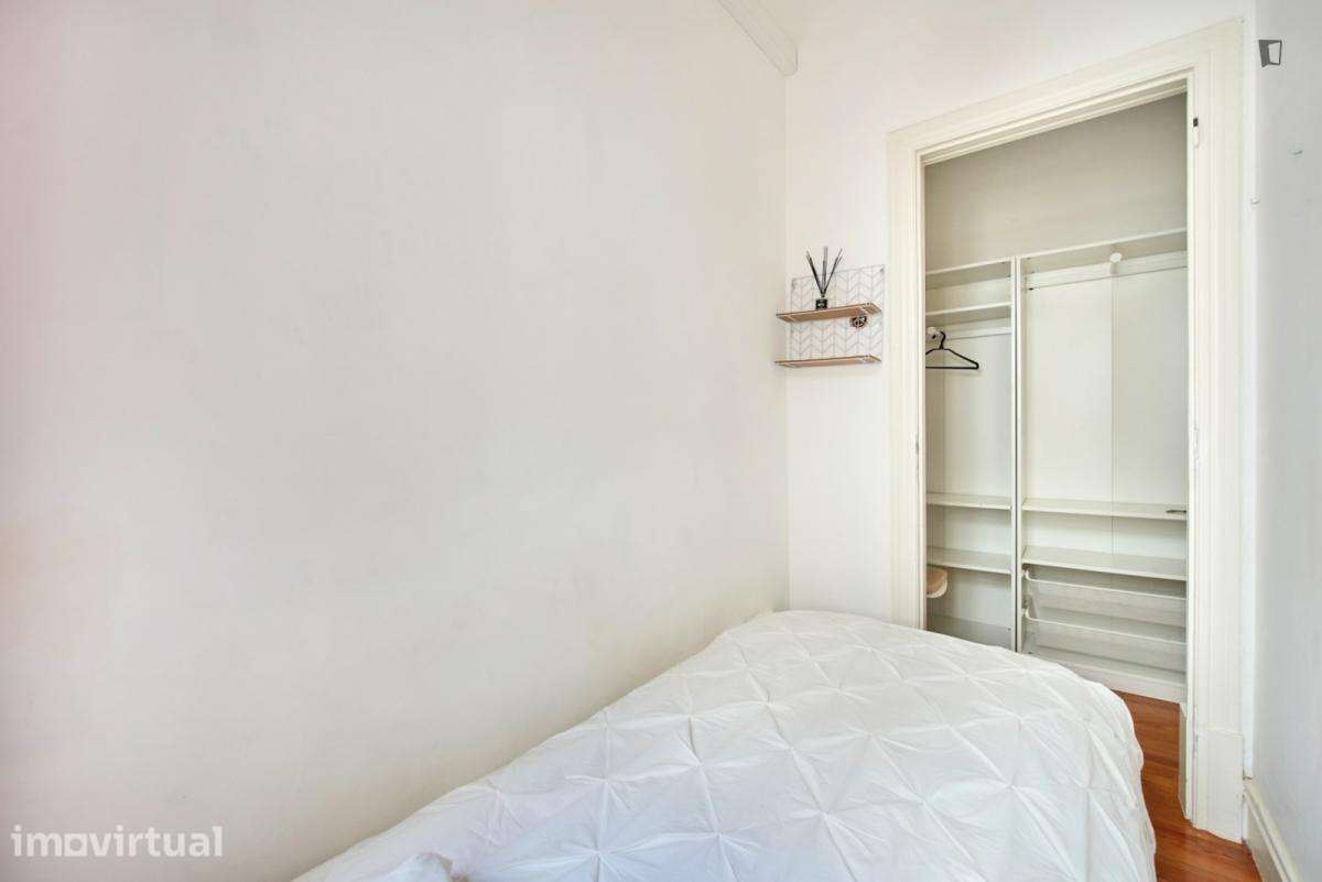 Quarto - localizado em Alcântara Lisbon - Grande imagem: 3/26