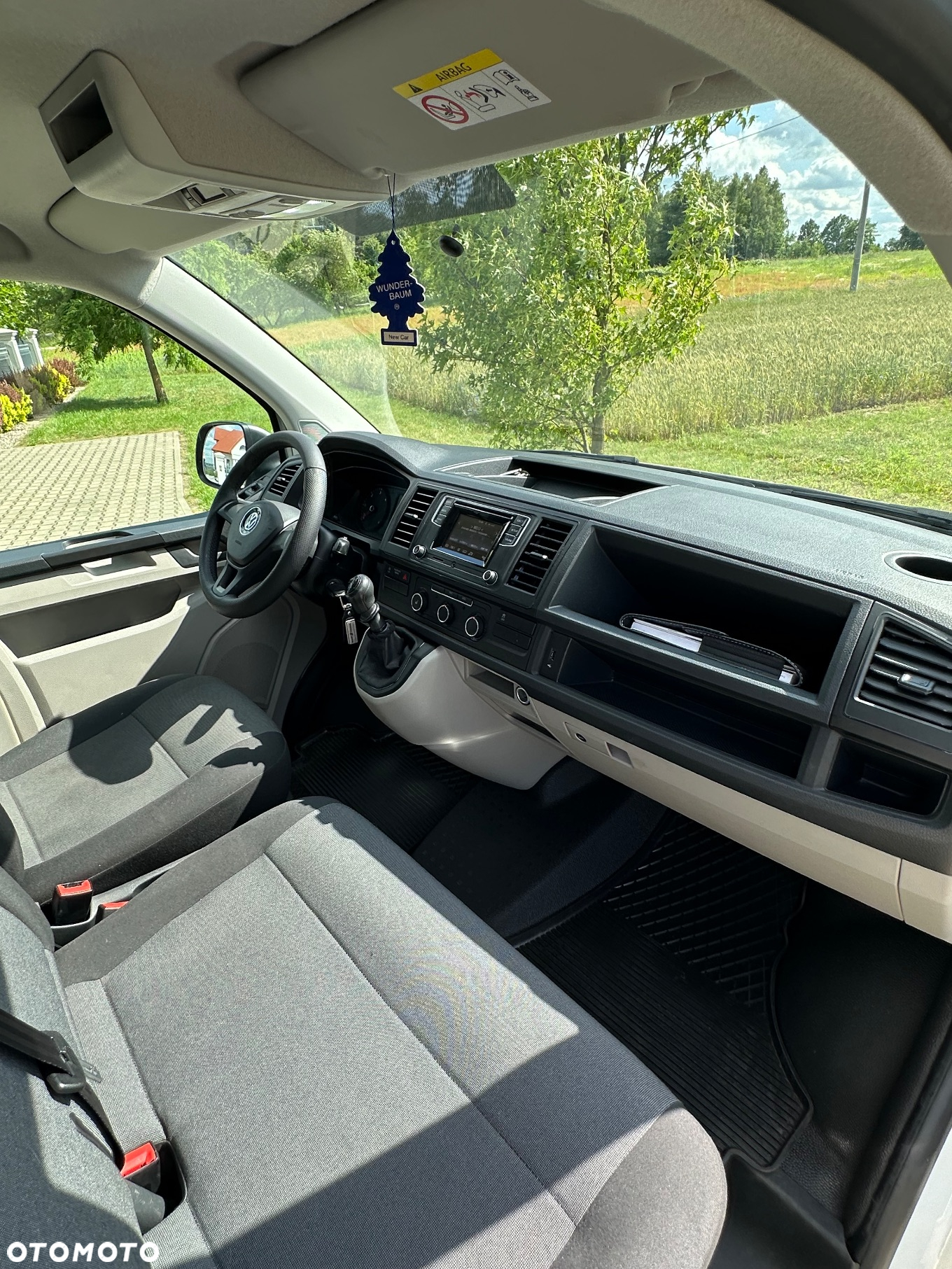 Volkswagen Transporter - 22