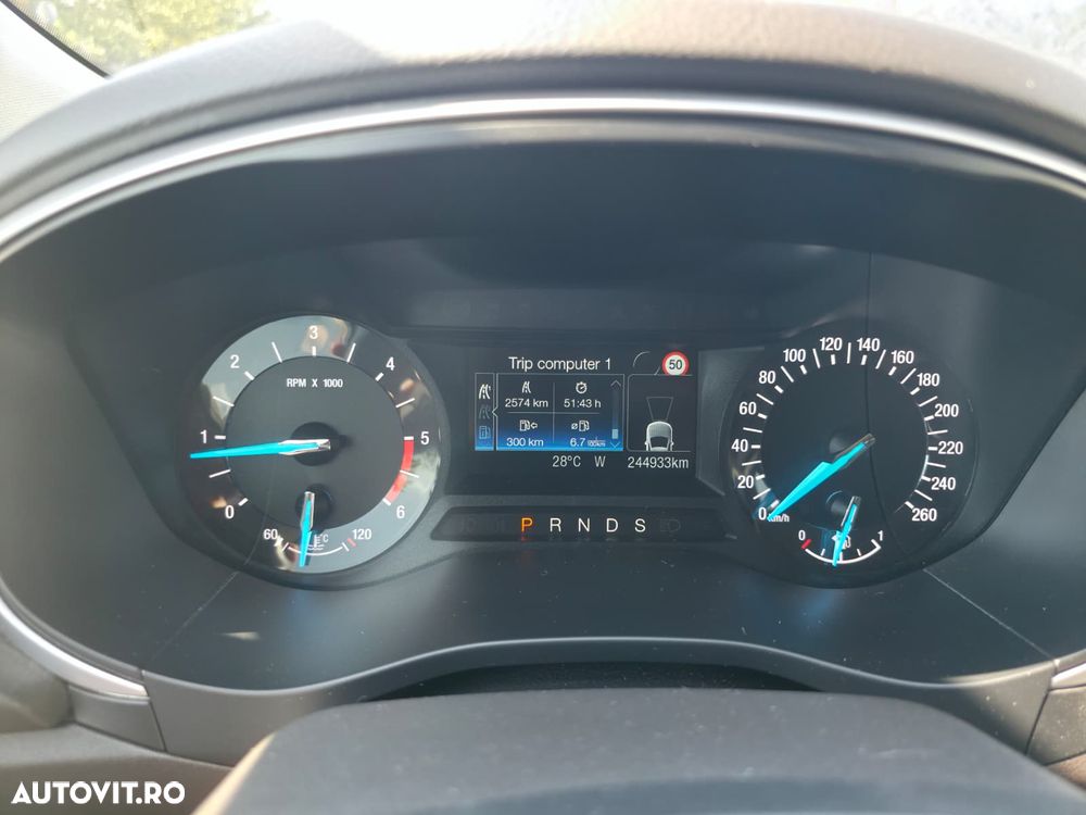 Ford Mondeo 2.0 TDCi Powershift AWD - 9