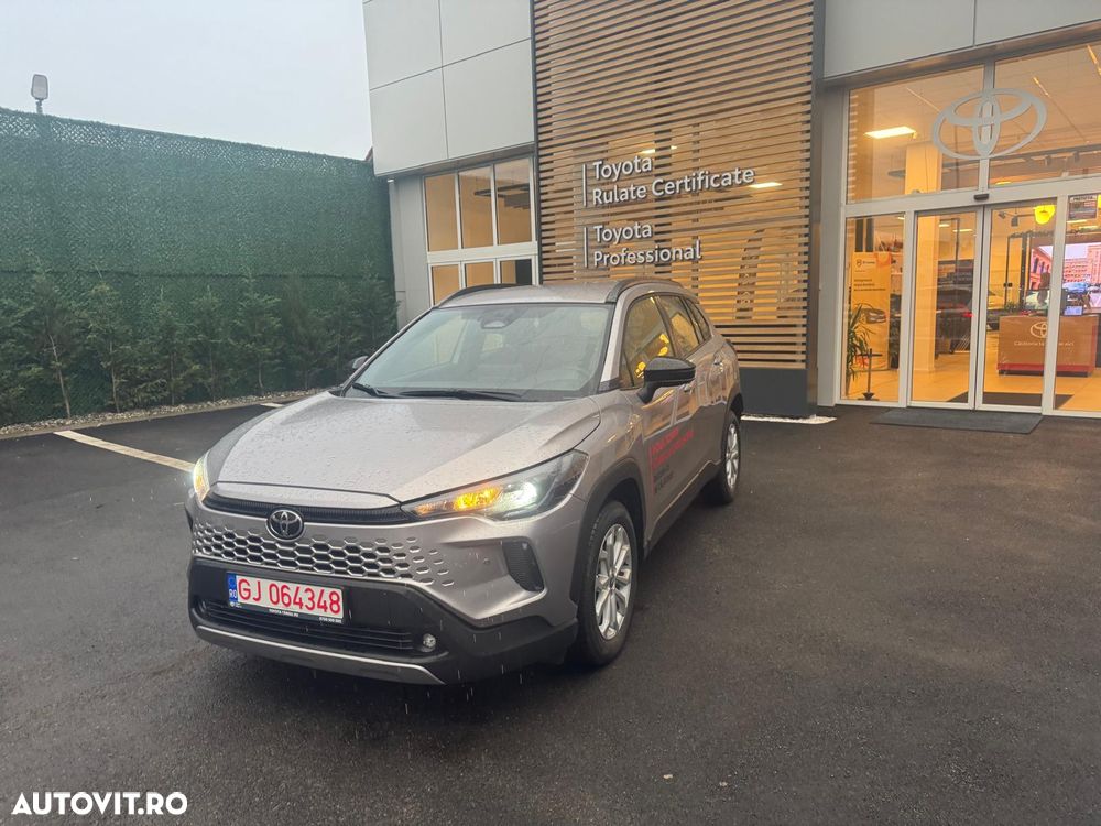 Toyota Corolla Cross - 2