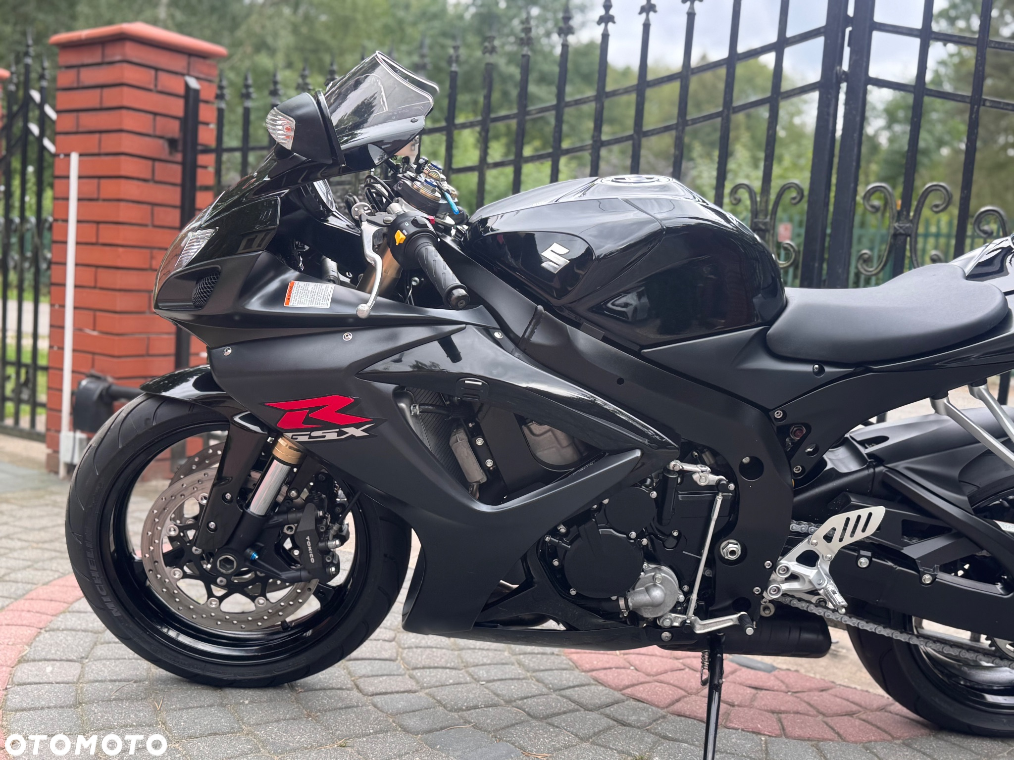 Suzuki GSX-R - 19