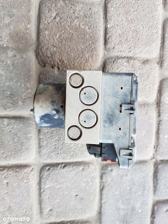 Hyundai Santa Fe I 2.4 Pompa ABS - 4