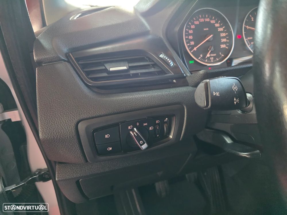 BMW 216 Gran Tourer d Sport Line - 17