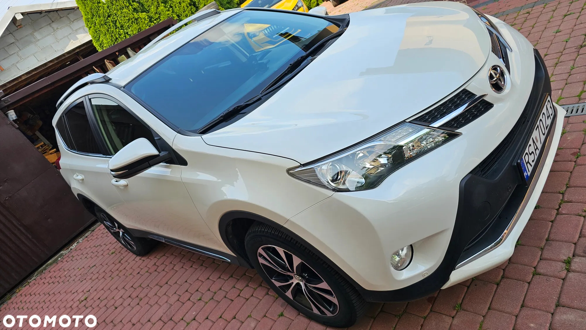 Toyota RAV4 2.0 D-4D 4x4 Comfort - 16
