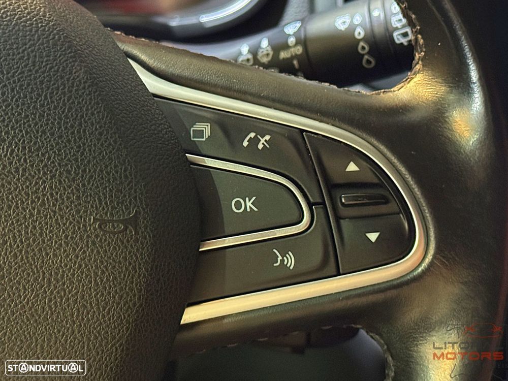 Renault Mégane Sport Tourer 1.5 dCi Dynamique S EDC - 24