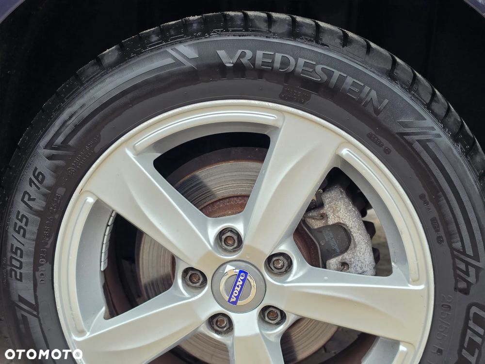 Volvo V40 - 6
