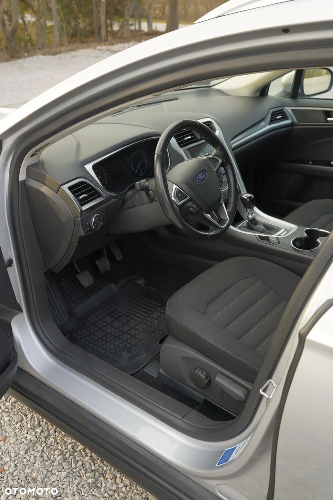 Ford Mondeo 2.0 TDCi Trend - 22