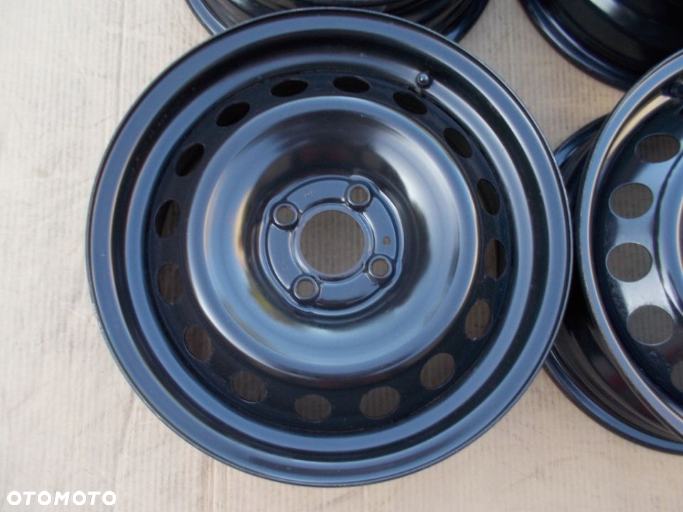 4x Felgi 15 Renault Clio III IV Thalia Dokker Dacia Sandero Lodgy Logan ET40 - 8