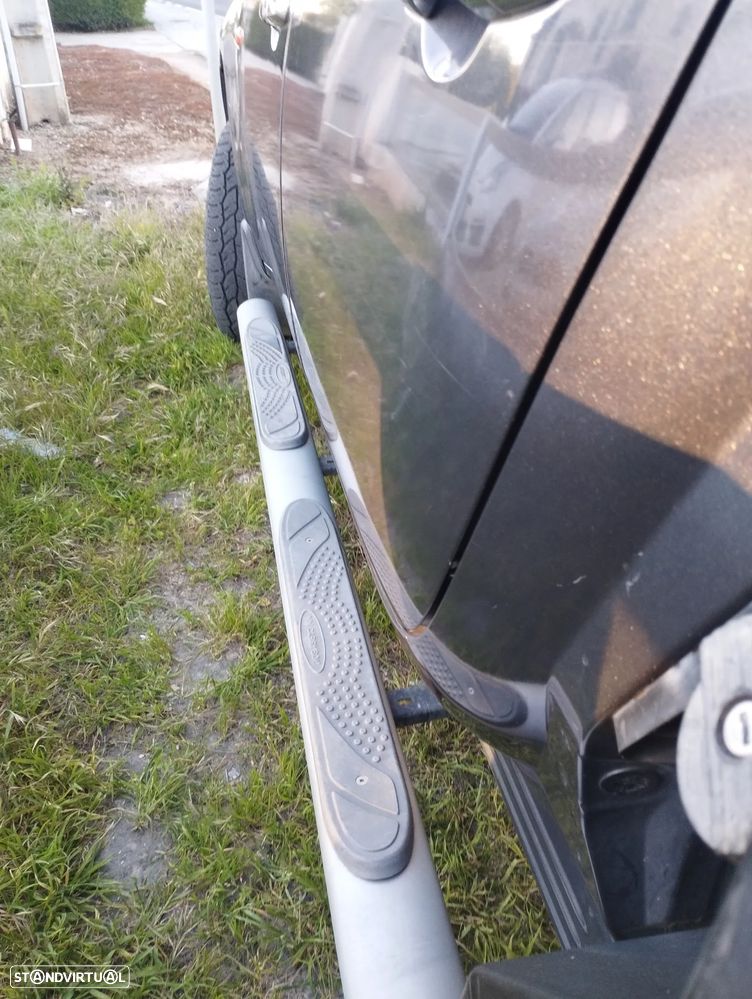 Mitsubishi L200 2.5 DI-D CD Invite AC+ABS - 6