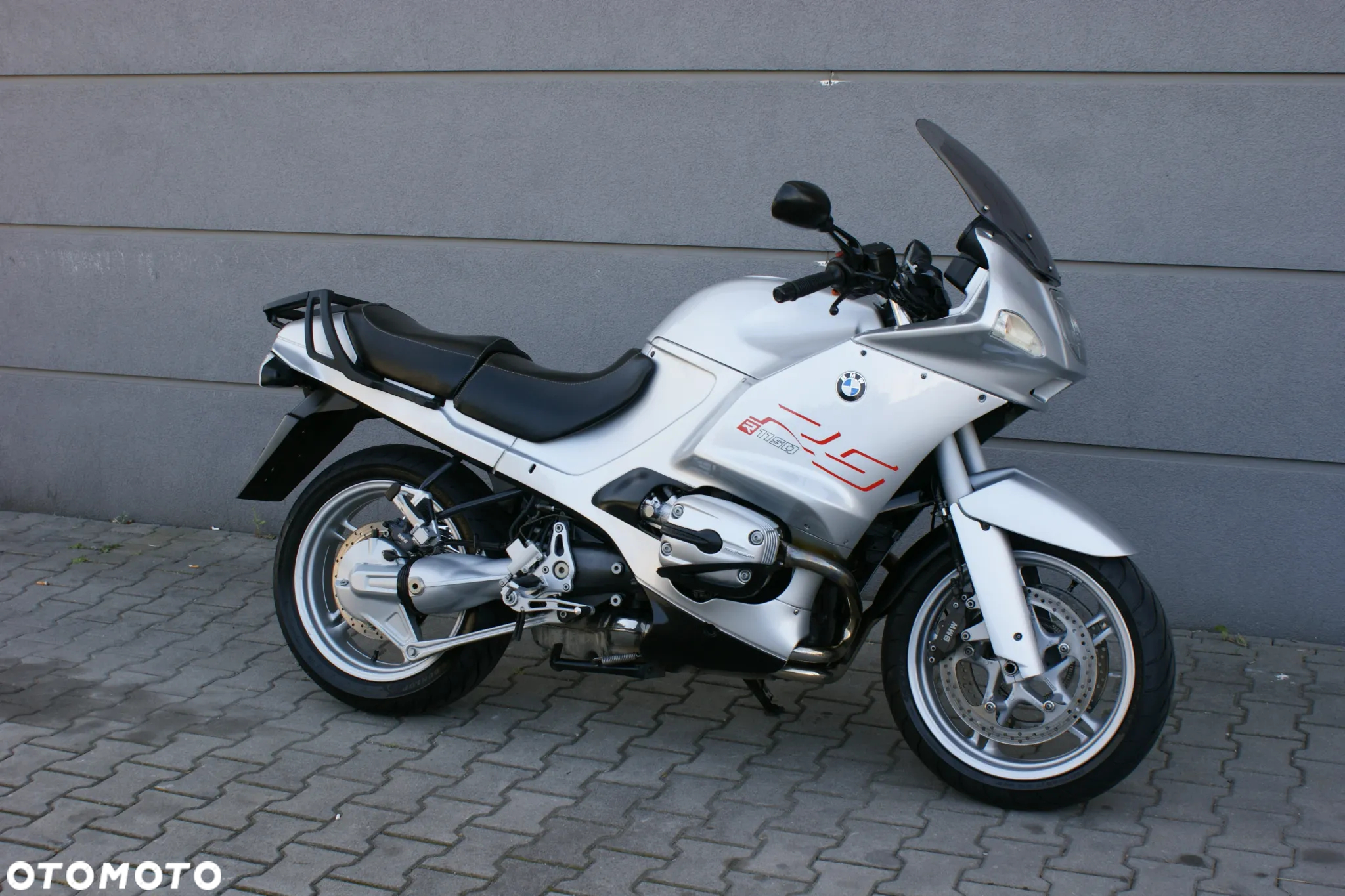 BMW R - 2