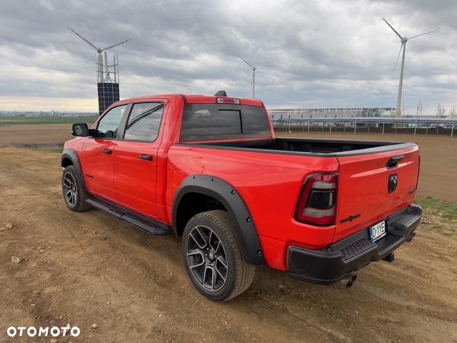 RAM 1500 5.7 Crew Cab Bighorn - 2