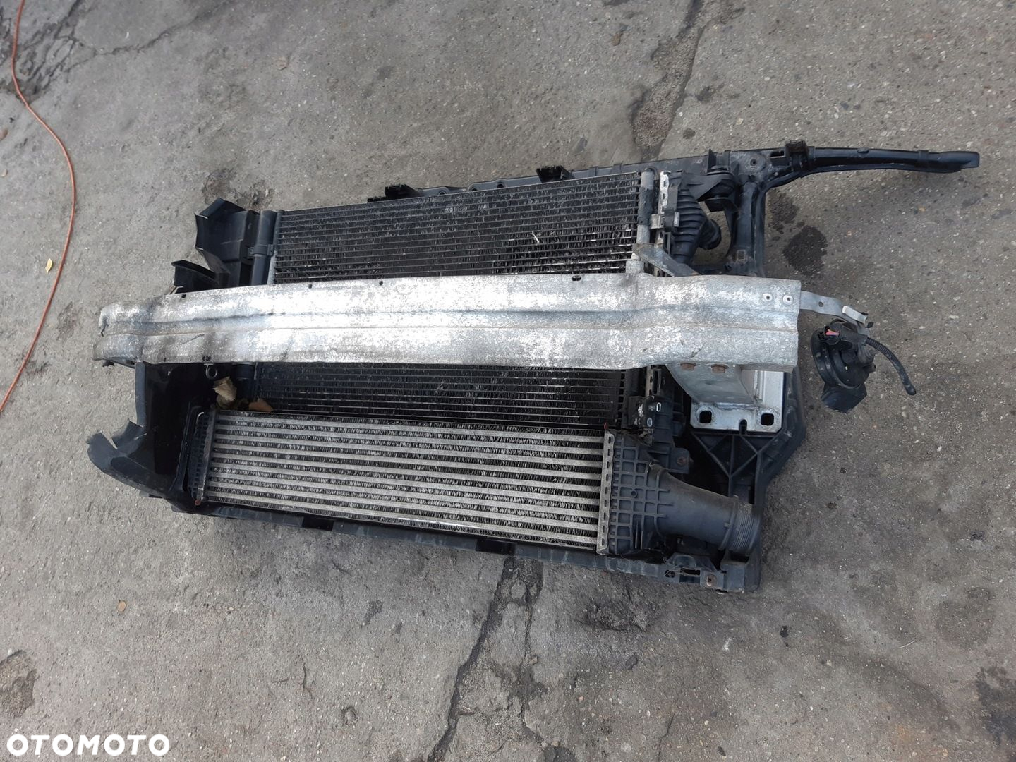 AUDI A5 8T A4 B8 PAS PRZEDNI WZMOCNIENIE CZOŁOWE CHŁODNICE BELKA MANUAL - 6