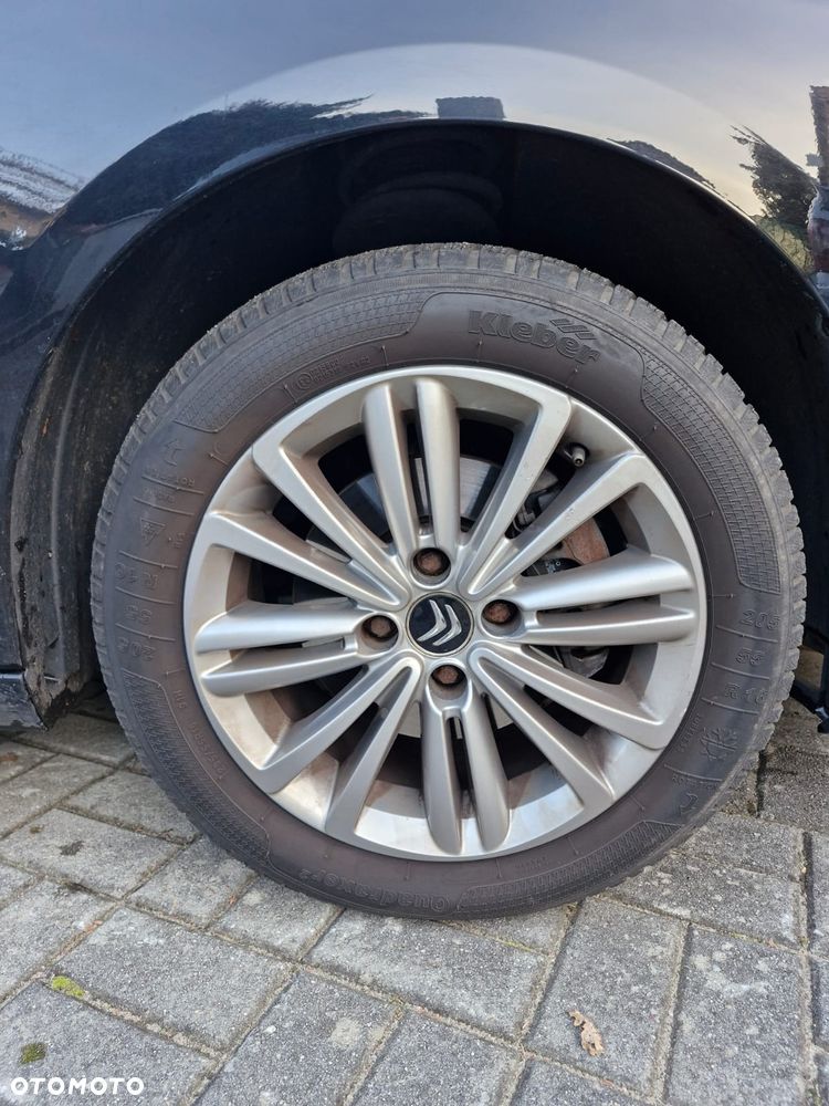 Citroën C4 VTi 120 Exclusive - 12