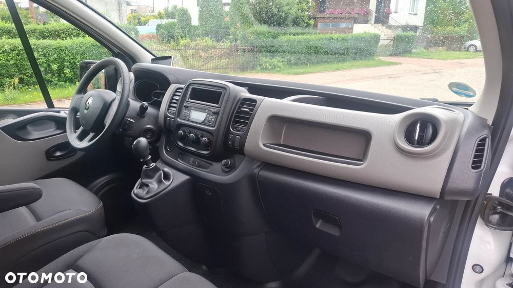Renault Trafic - 8