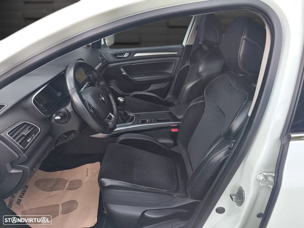 Renault Mégane 1.5 dCi Limited - 9