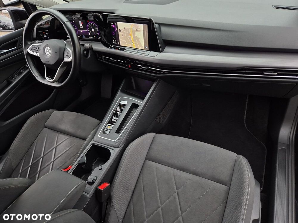 Volkswagen Golf Variant - 10